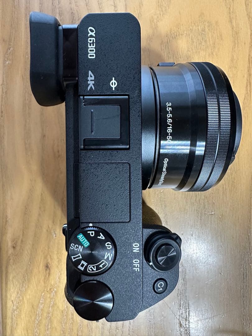 SONY α6300 レンズ　カメラケース付き