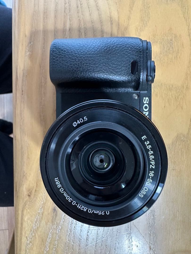 SONY α6300 レンズ　カメラケース付き