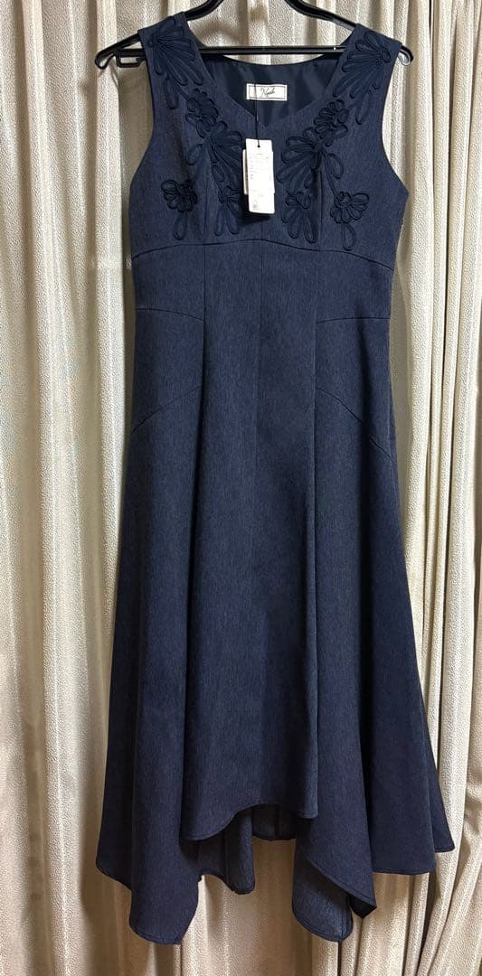 【お値下げ】ノエラ　コード刺繍ジャンスカ　ワンピース