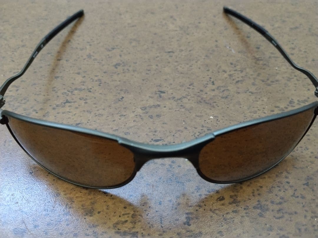 OAKLEY TIGHTROPE オークリー サングラス タイトロープ