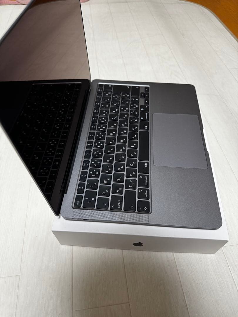 Apple MacBook Air M1 (2020)8GBメモリ256GB