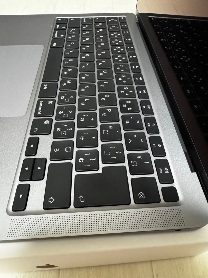 Apple MacBook Air M1 (2020)8GBメモリ256GB