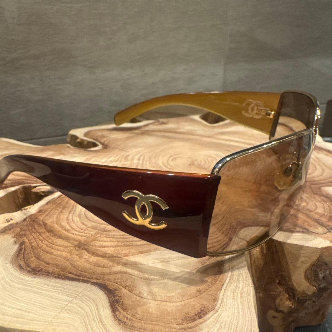 CHANEL オーバーサイズ サングラス