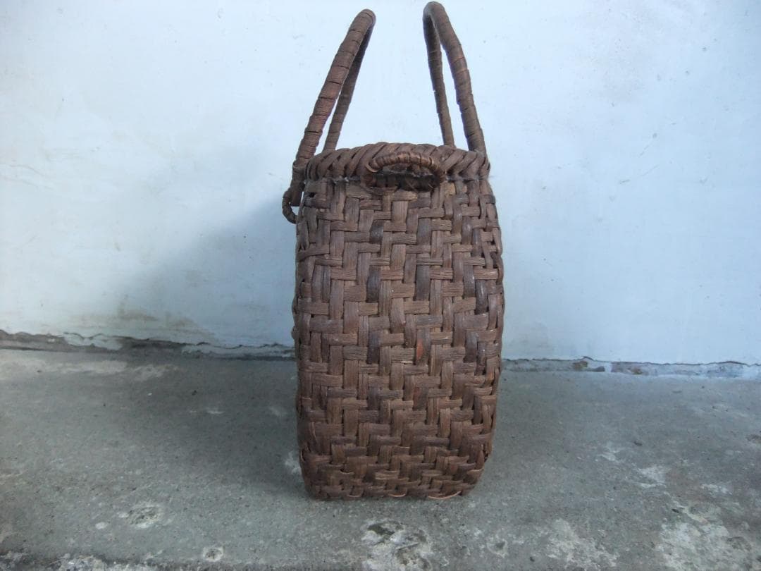 山葡萄かご　丸型小型　２way ( 手提げかご・ショルダーかご )