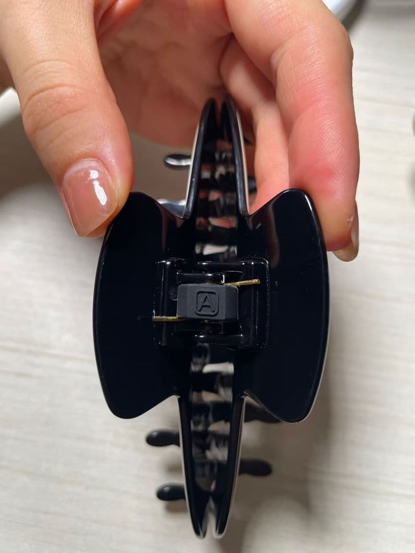 アレクサンドルドゥパリ　ヘアクリップ　L アイボリー