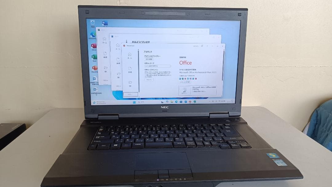 ⭐️ノートパソコンNEC第四世代Core i5 SSD128G メモリ8G