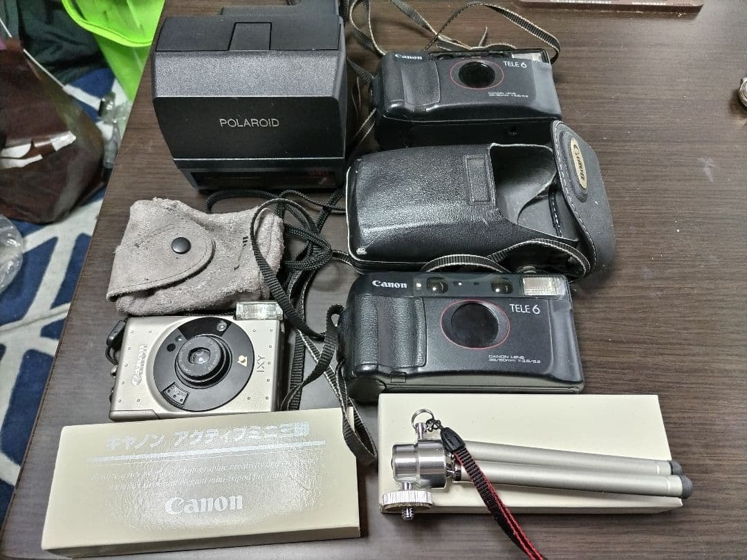 Polaroid 640 CANON IXY 三脚他