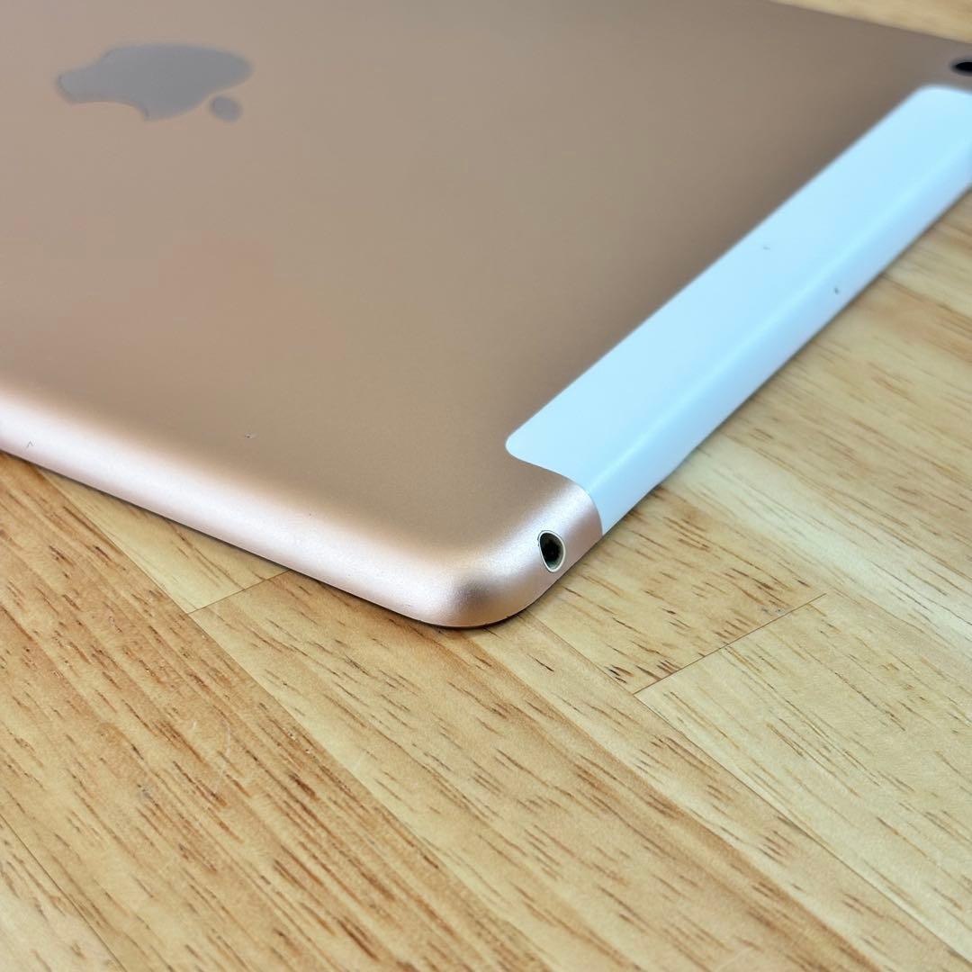 iPad 第6世代 128GB SIMフリー