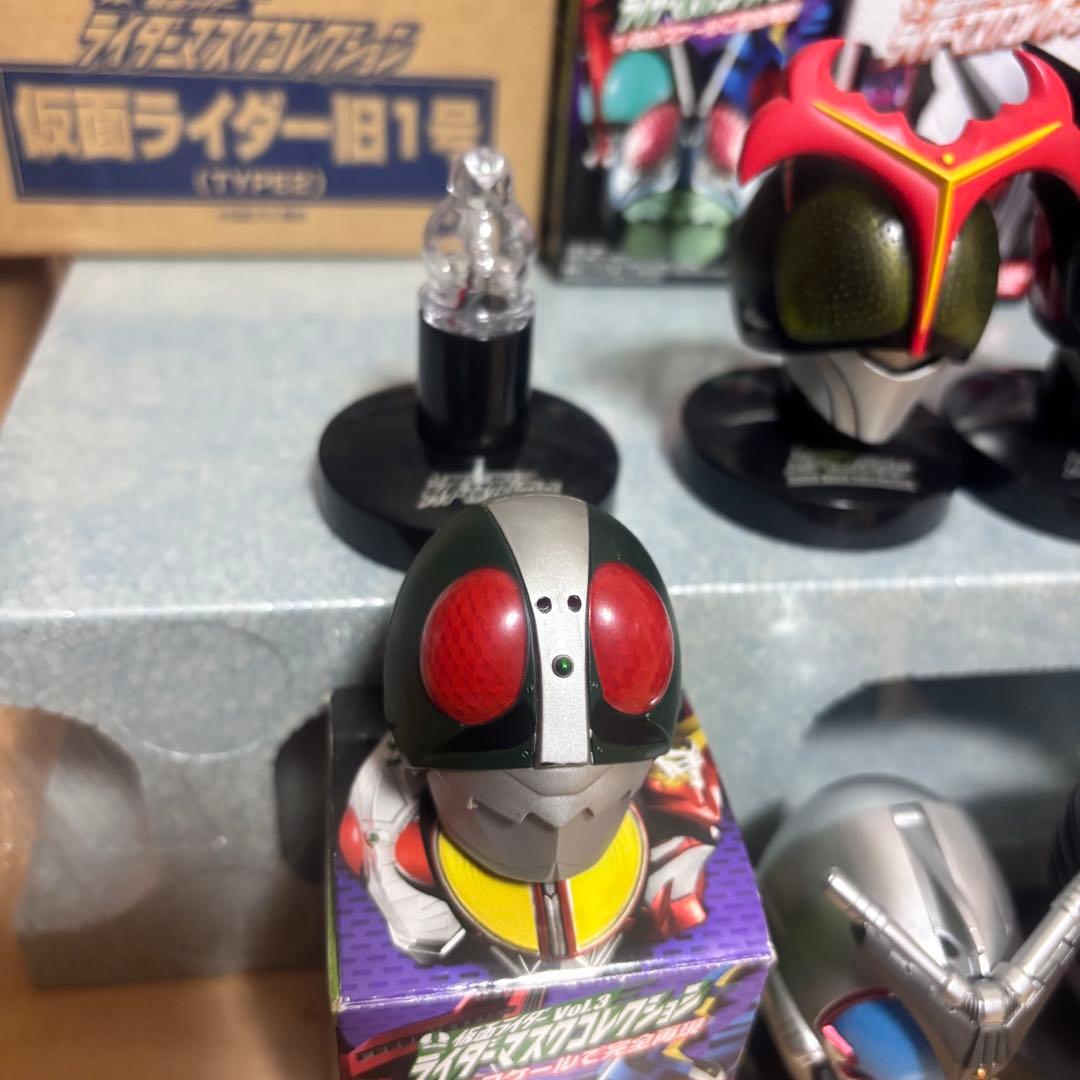 仮面ライダー ライダーマスクコレクション 発光台座 平成ライダー