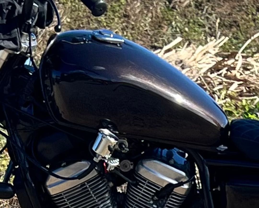 vrx400 ロードスター　タンク