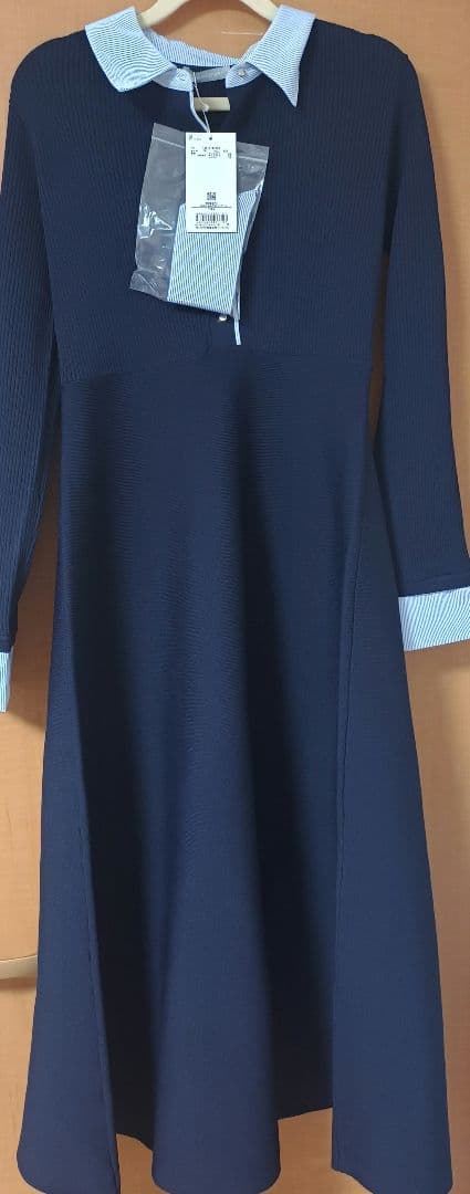 【新品】ジルバイジルスチュアート　シャツ襟ドッキングニットワンピース