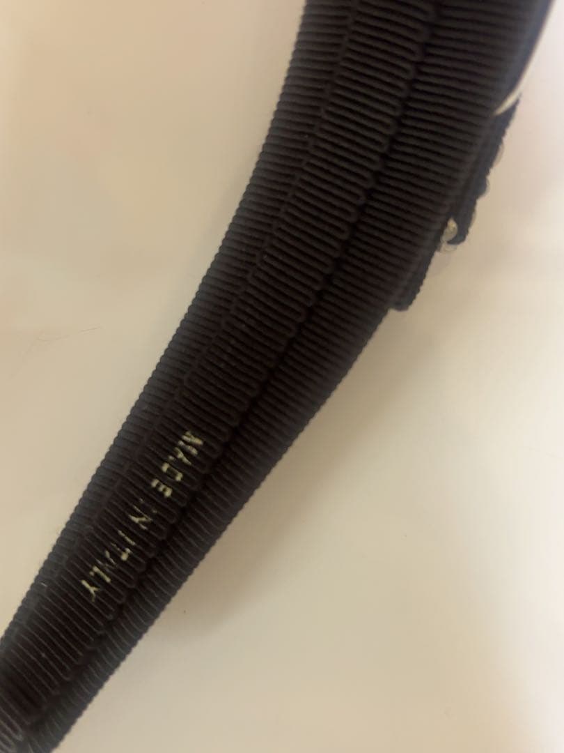 Ferragamo ヴァラリボン ラインストーン カチューシャ