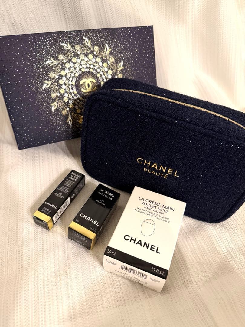 CHANEL/クリスマスコフレ2025 リップアンドネイル ケア セット