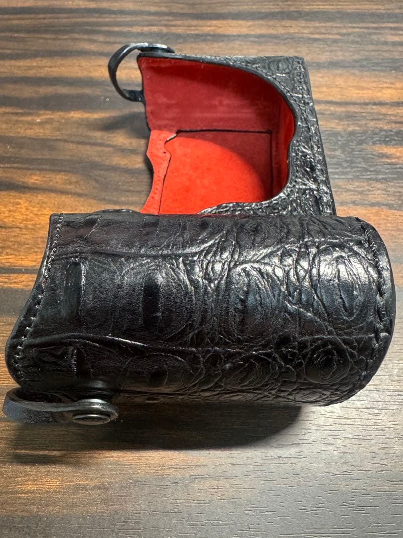 ライカ SL-2用 イタリア Luigi 特注クロコ革カメラケースストラップ