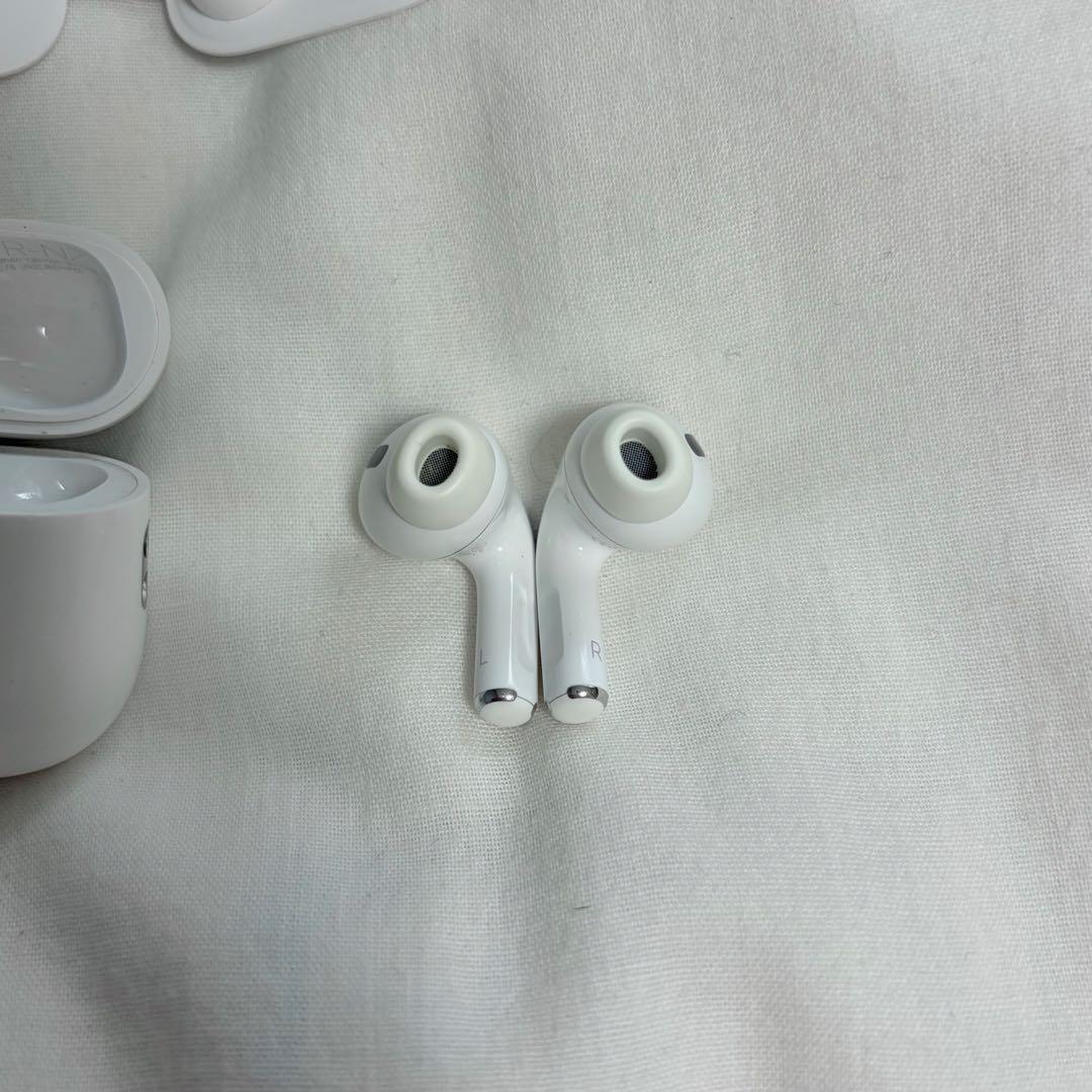 AirPods Pro第2世代Lightningモデル イヤーチップ付き