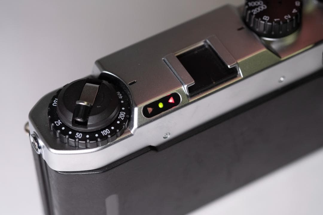 フィルムカメラ Cosina 107-SW (Rare Bessa-L Model)