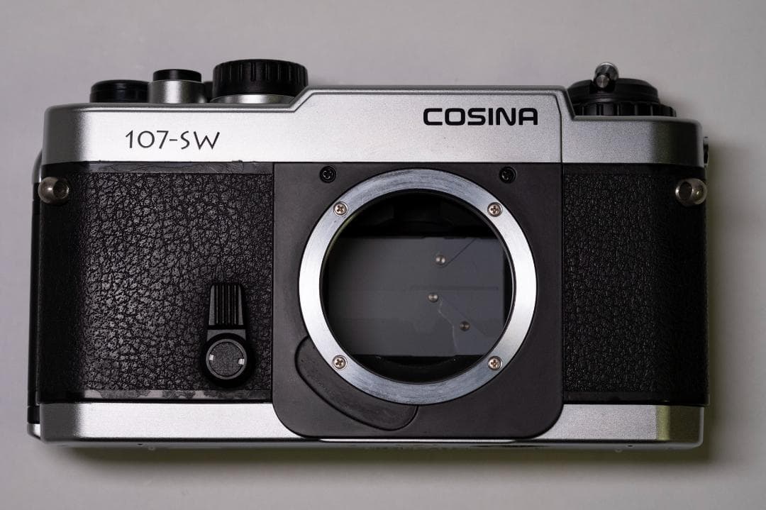 フィルムカメラ Cosina 107-SW (Rare Bessa-L Model)