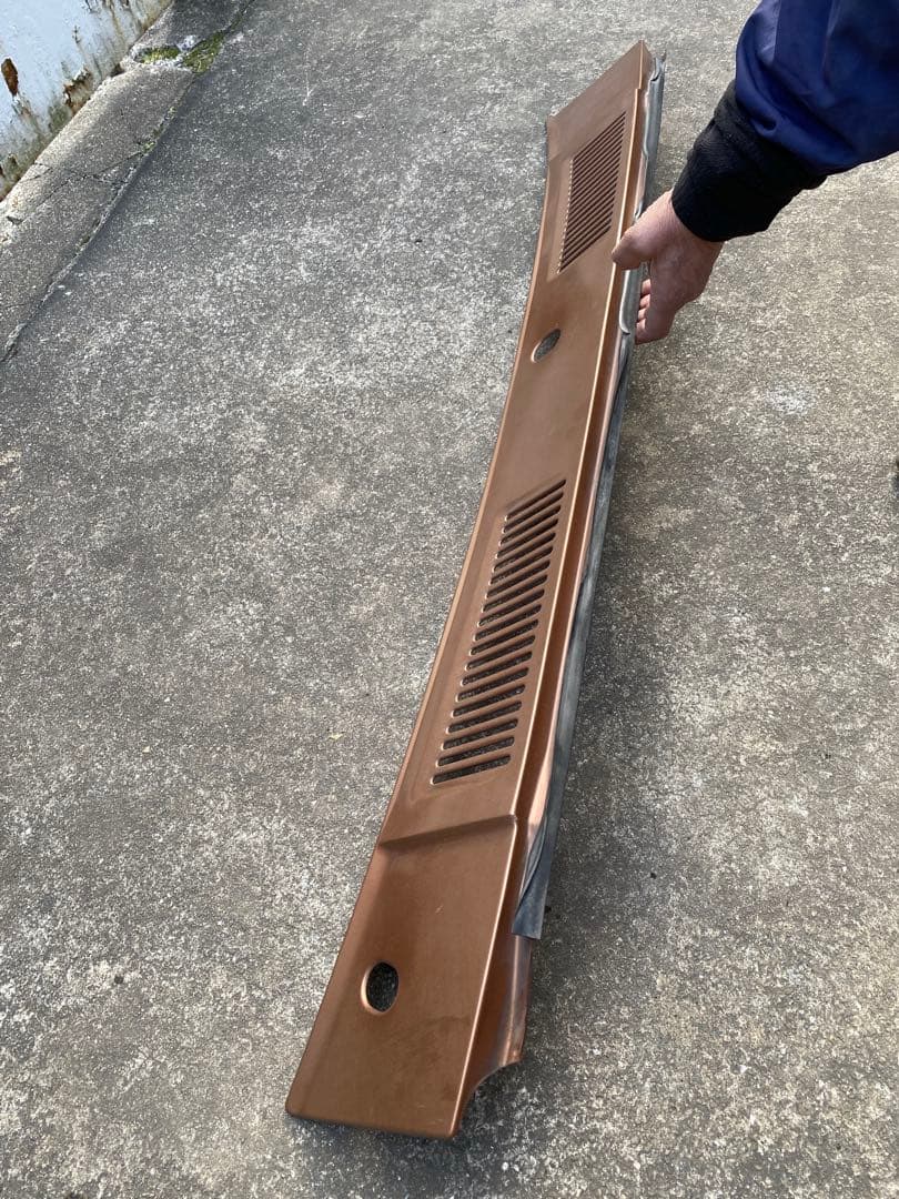 「サニー310 カウルトップカバー」 　色　ゴールド