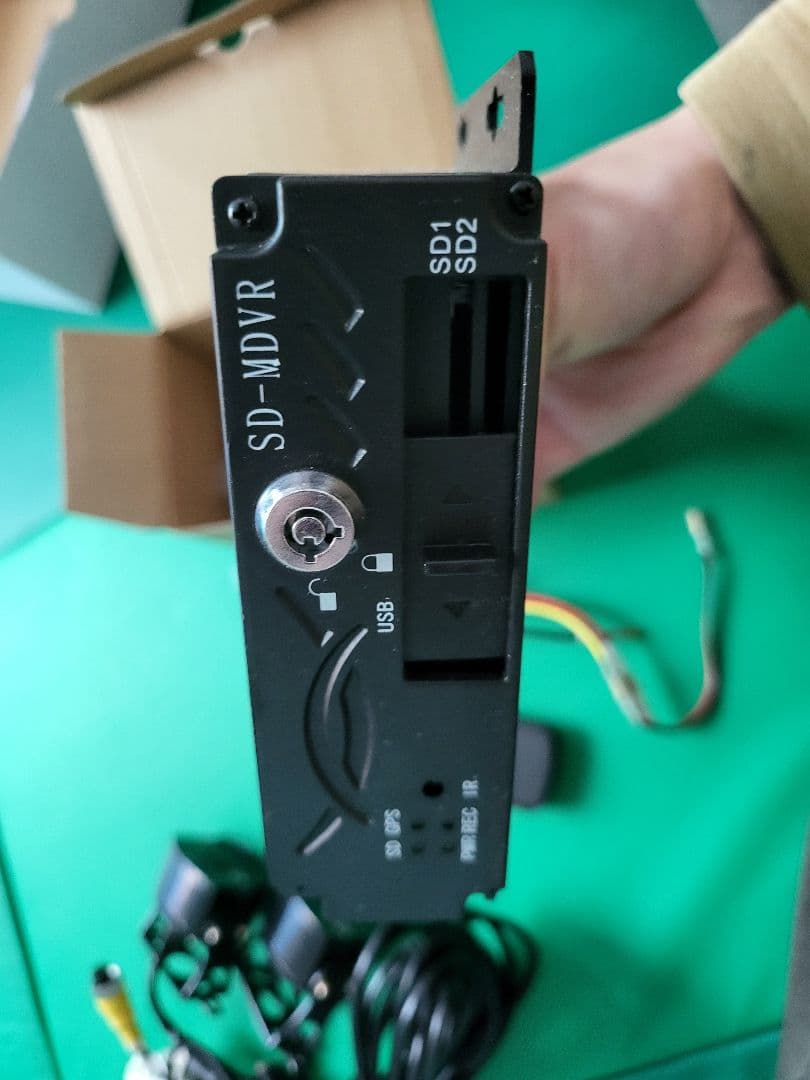 車載 防犯 カメラ モニターセット