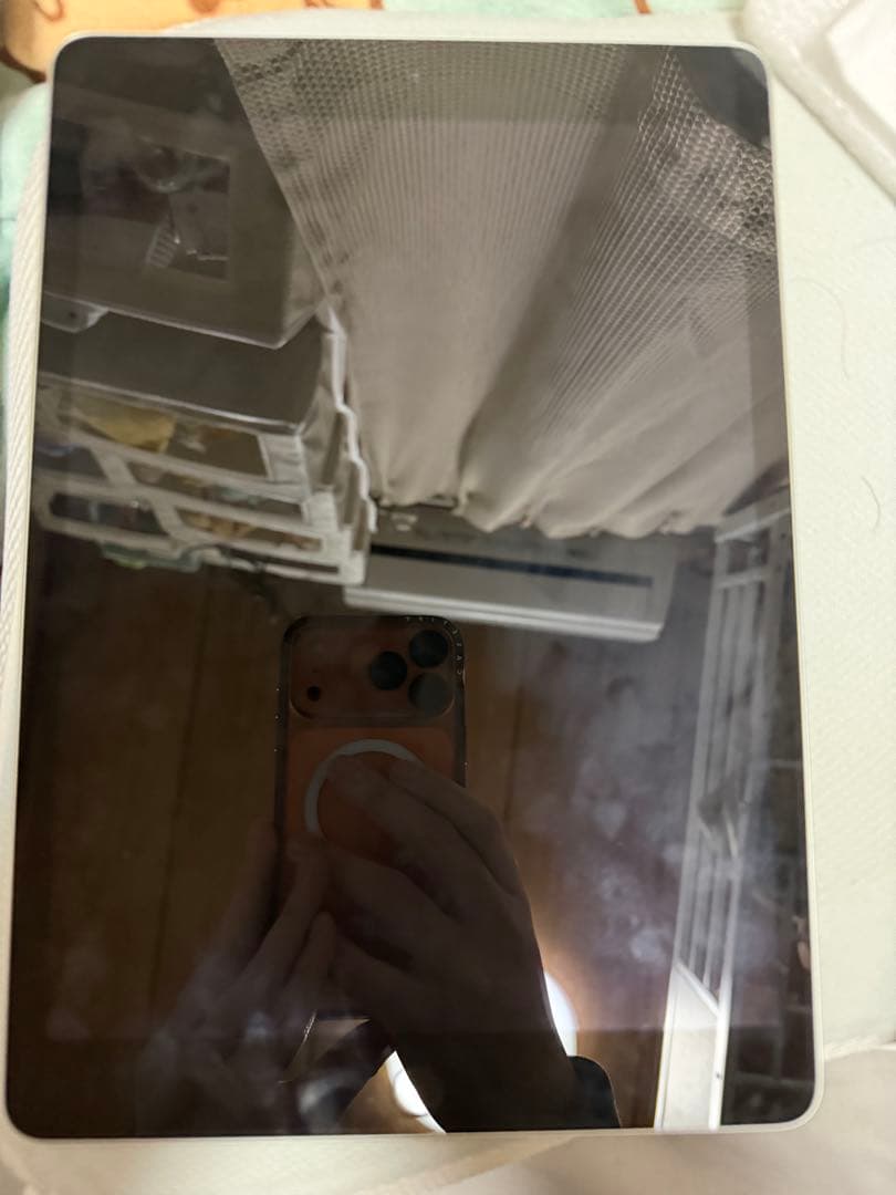 ipad9世代 Cellularモデル バッテリー100% 充放電回数2回