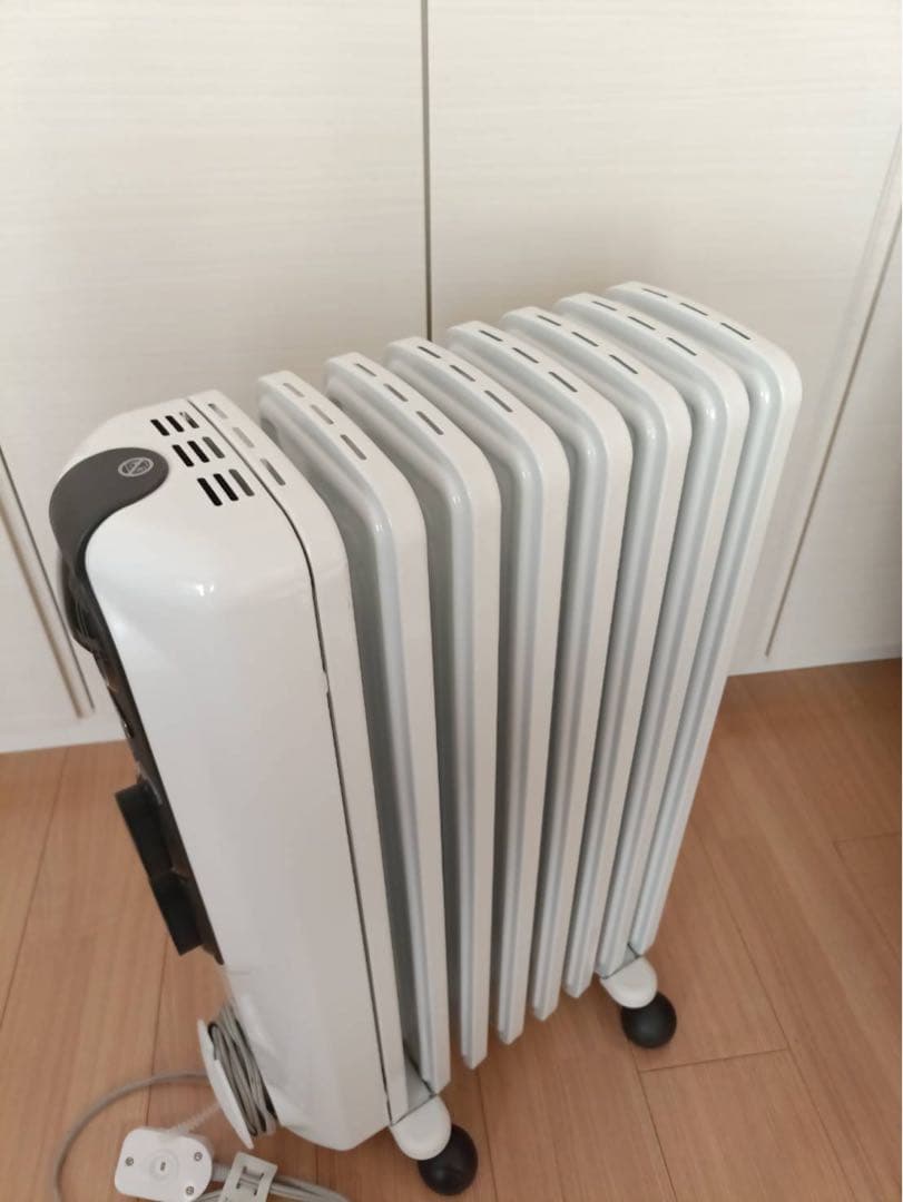 デロンギ RHJ35M0812-DG アミカルド オイルヒーター