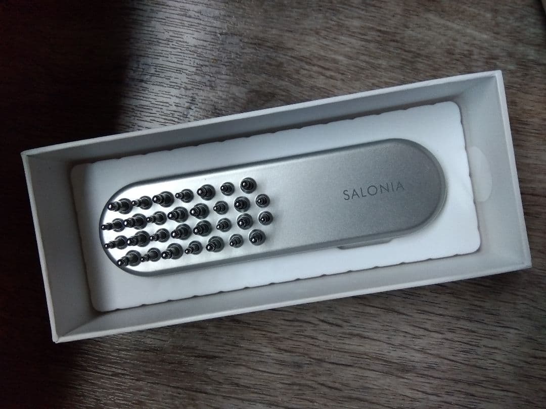 【 美品 】 SALONIA EMS LIFT BRUSH シルバー