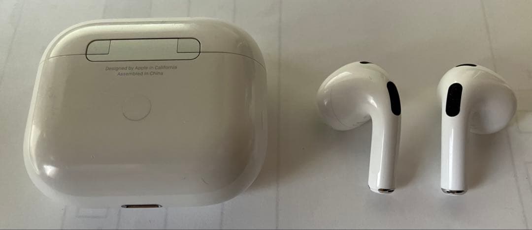 Apple AirPods3 本体 第３世代 外箱ケーブル付き