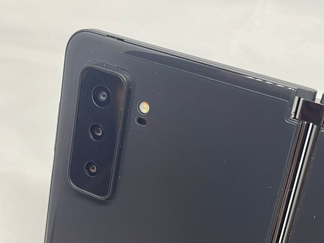 スマートフォン本体 Surface Duo2 128GB