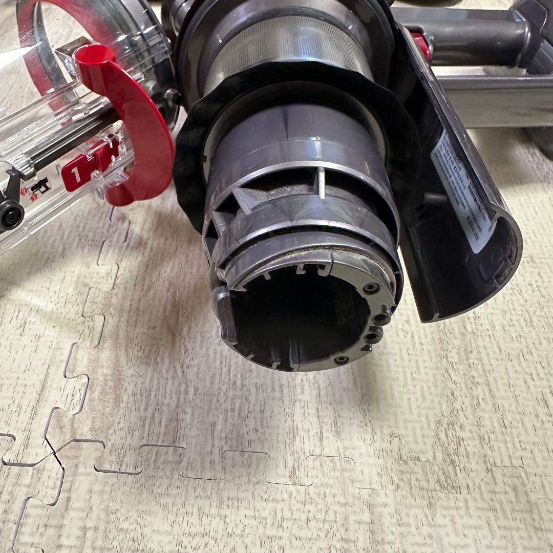 dyson ダイソン デジタルスリム フラフィ掃除機 SV18