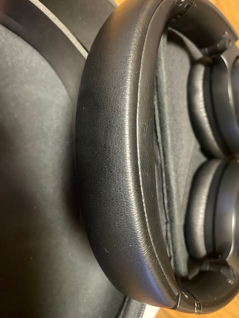 BOSE ワイヤレスヘッドフォン　QC45