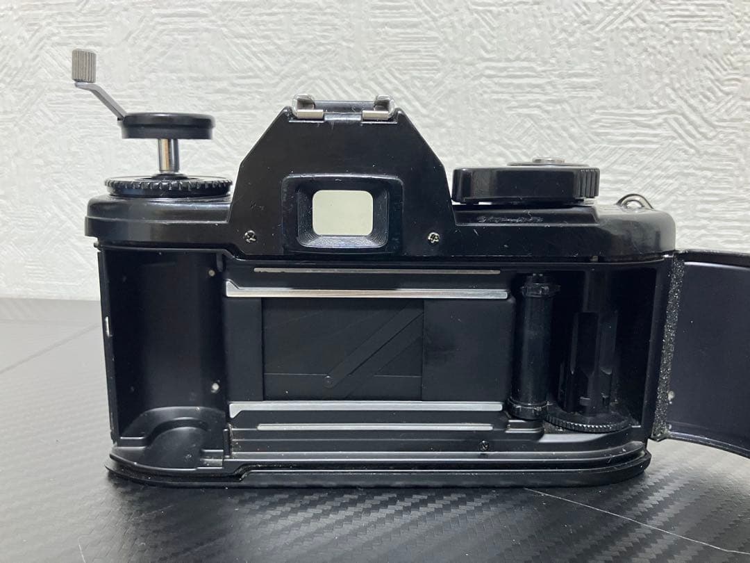 NIKKOR 50mm f/1.8 レンズ Nikon EM 本体セット