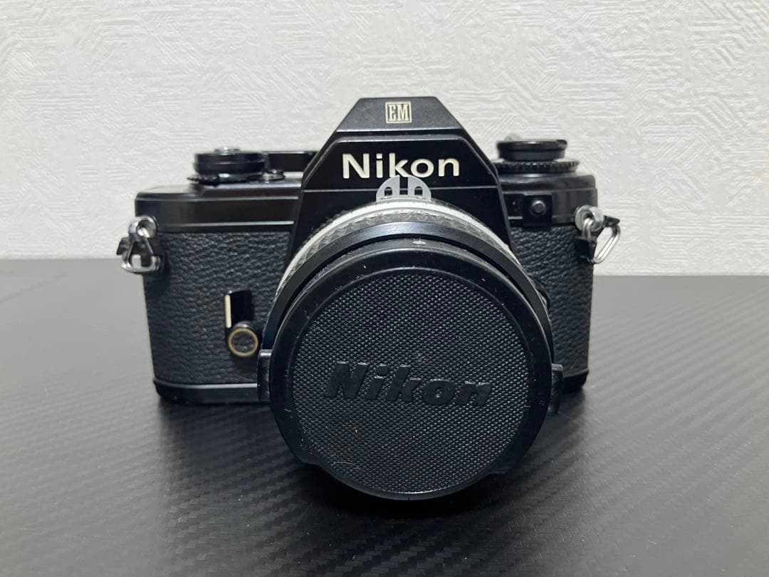 NIKKOR 50mm f/1.8 レンズ Nikon EM 本体セット