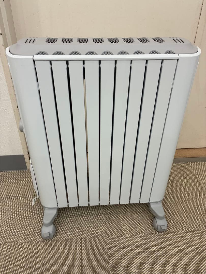 オイルヒーター ホワイト デジタル表示