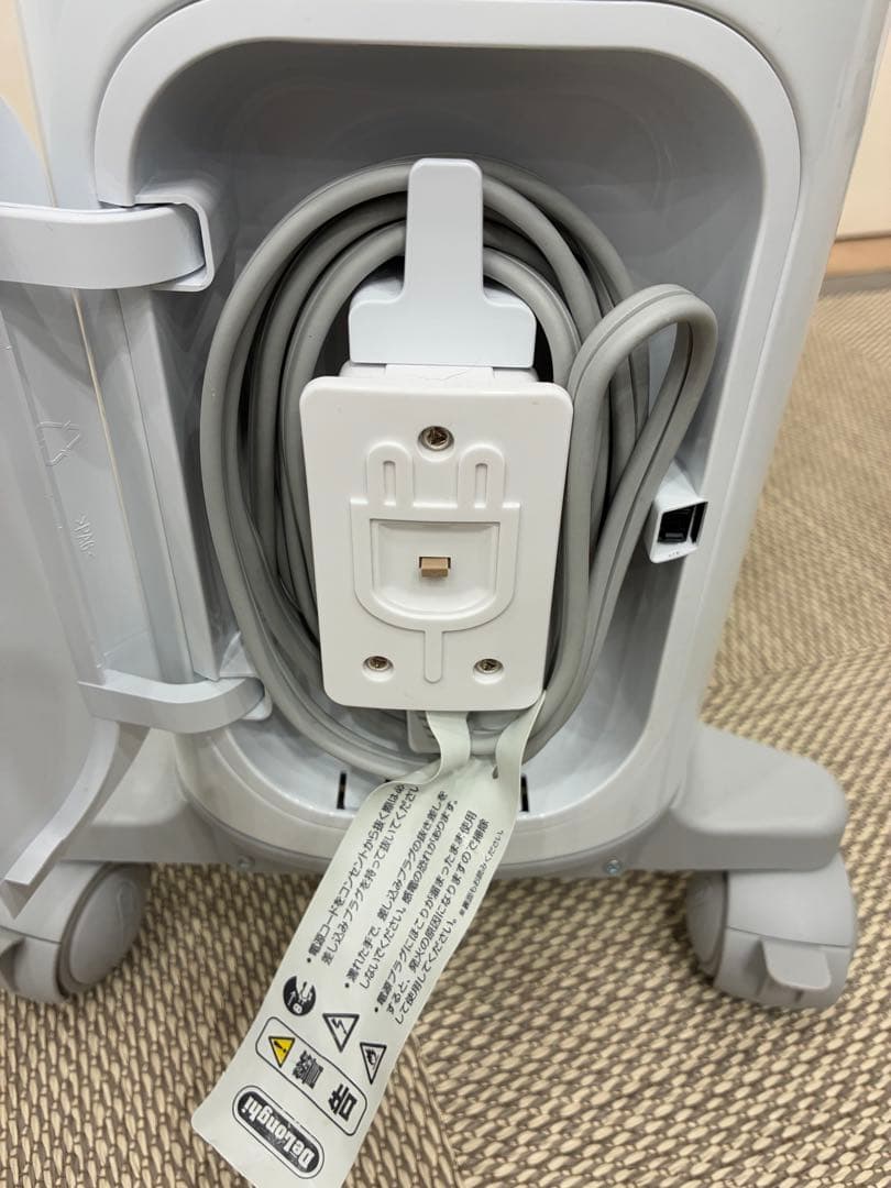 オイルヒーター ホワイト デジタル表示