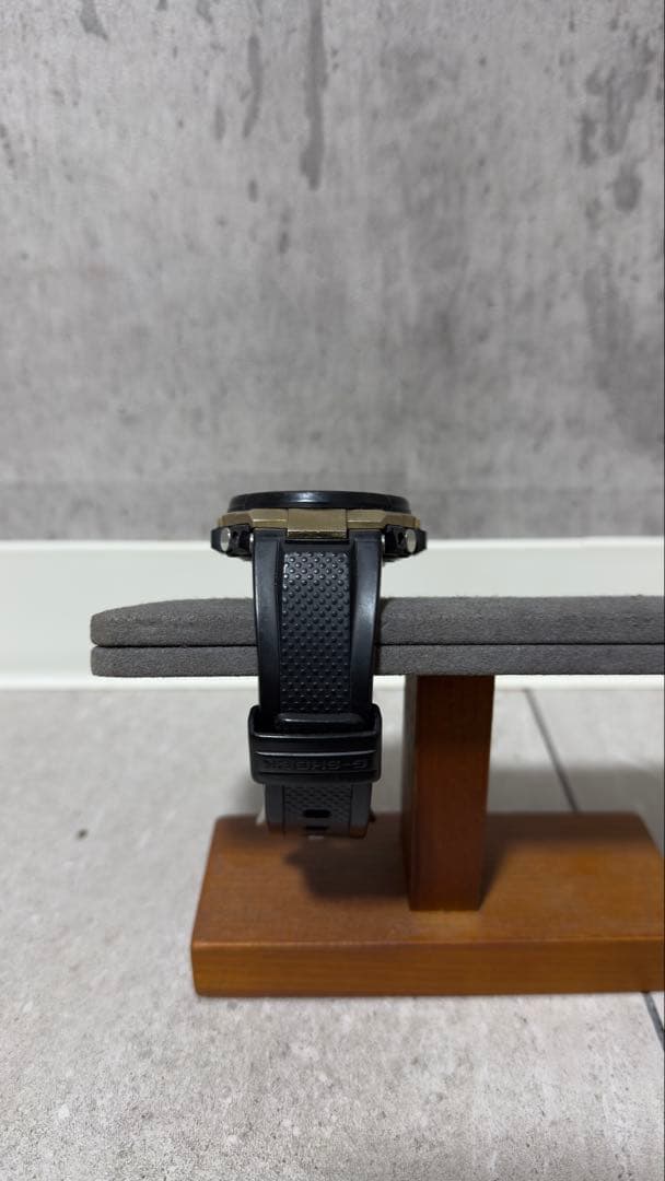 G-SHOCK ジーショック GST-W300G-1A9JF