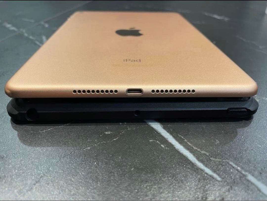 c*n様 カ*a様 iPad mini 64GB 第5世代 ゴールド