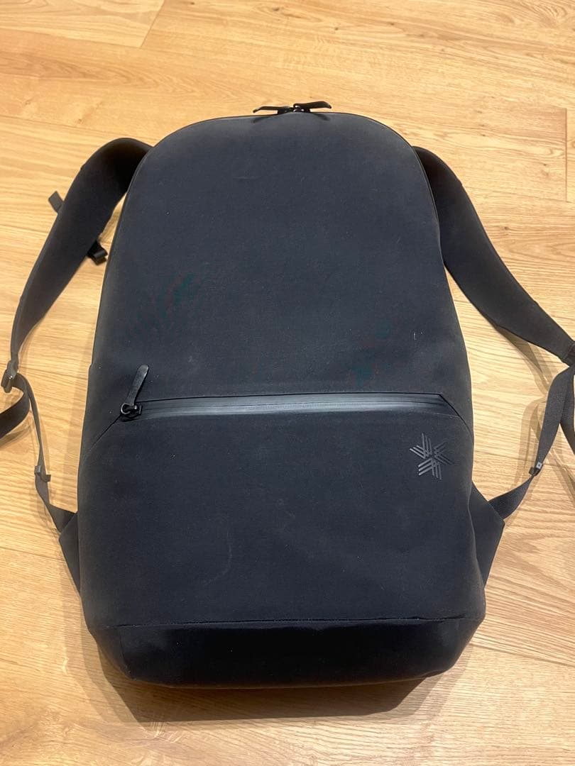 【使用僅か】ゴールドウイン テック パック 防水バックパック 世界限定200個