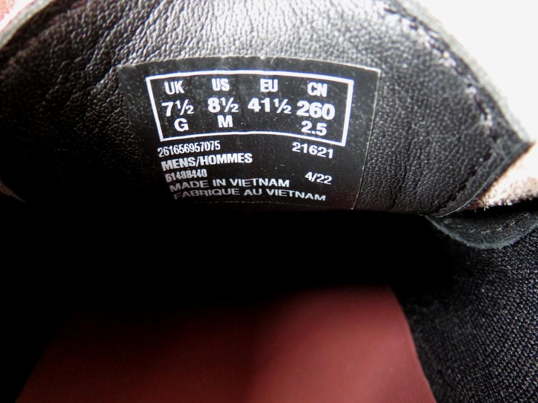 クラークス ワラビー GTX サンド UK7.5 ゴアテックス 防水 ビブラム