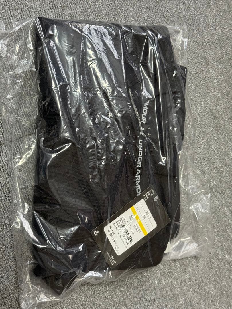 新春2026年アンダーアーマー福袋M６点セット 明日発送✨　総額42,000円