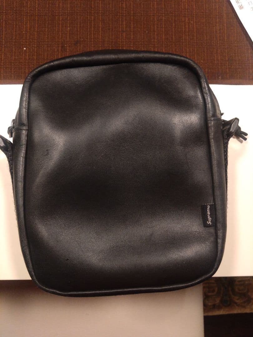 M*I様 Supreme ショルダーバッグ 黒