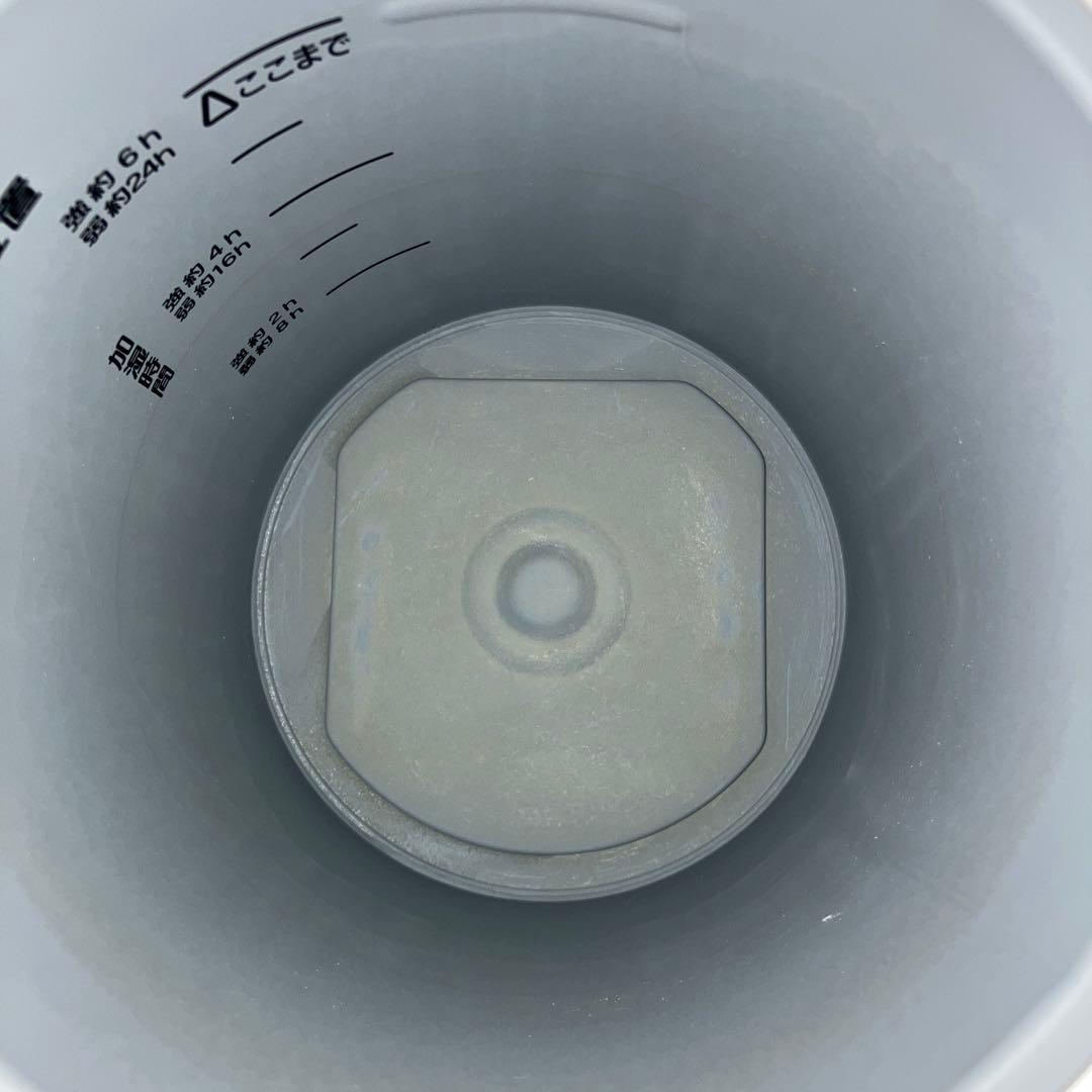 象印 卓上加湿器 ホワイト EE-RU50 2025年製