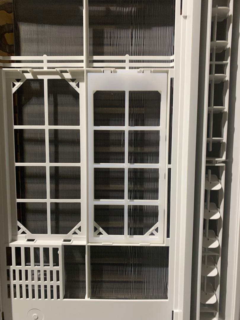 美品　コロナ 窓用エアコン CW-F1625R 新冷媒HFC32（R32）