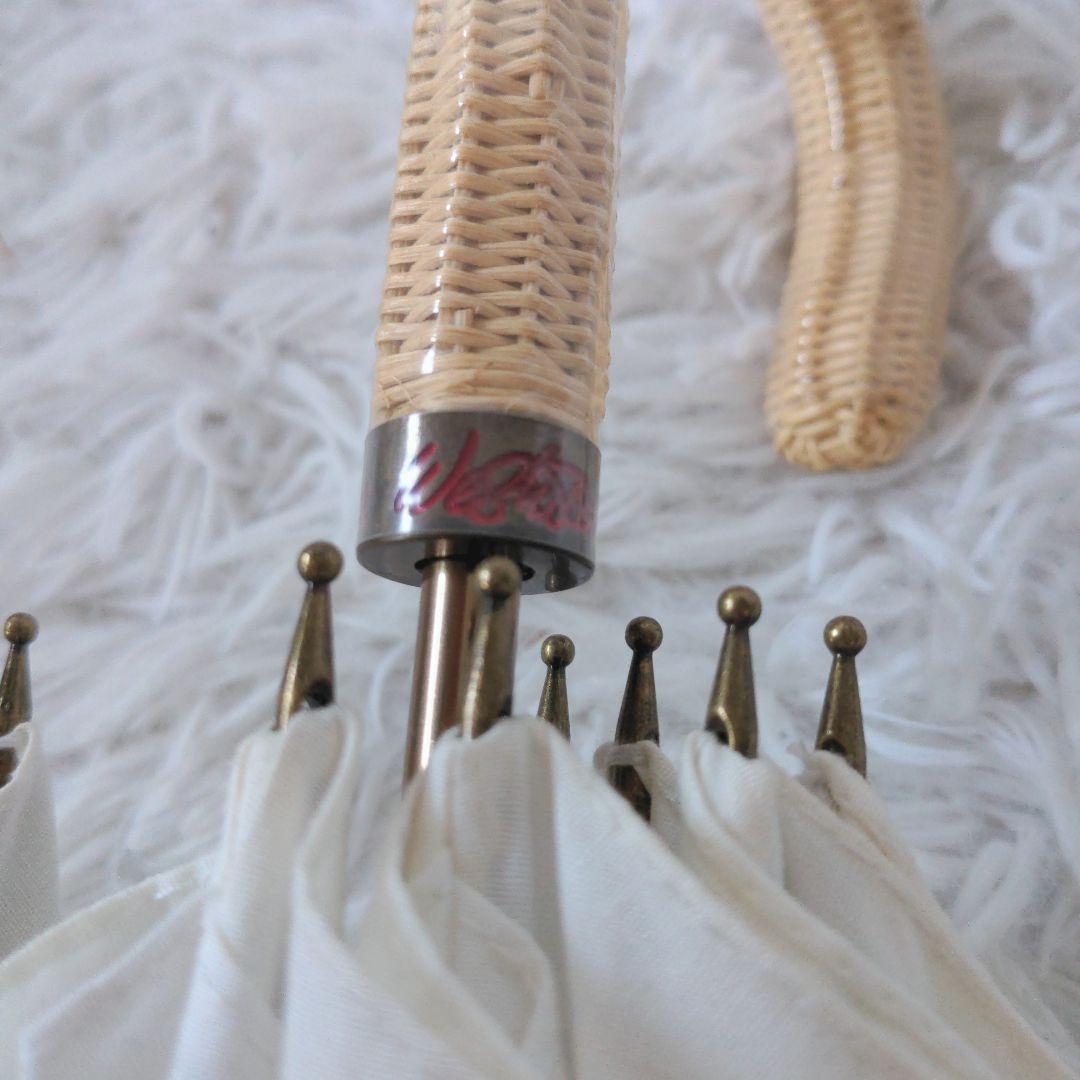 Vivienne Westwood 赤と白のストライプ日傘