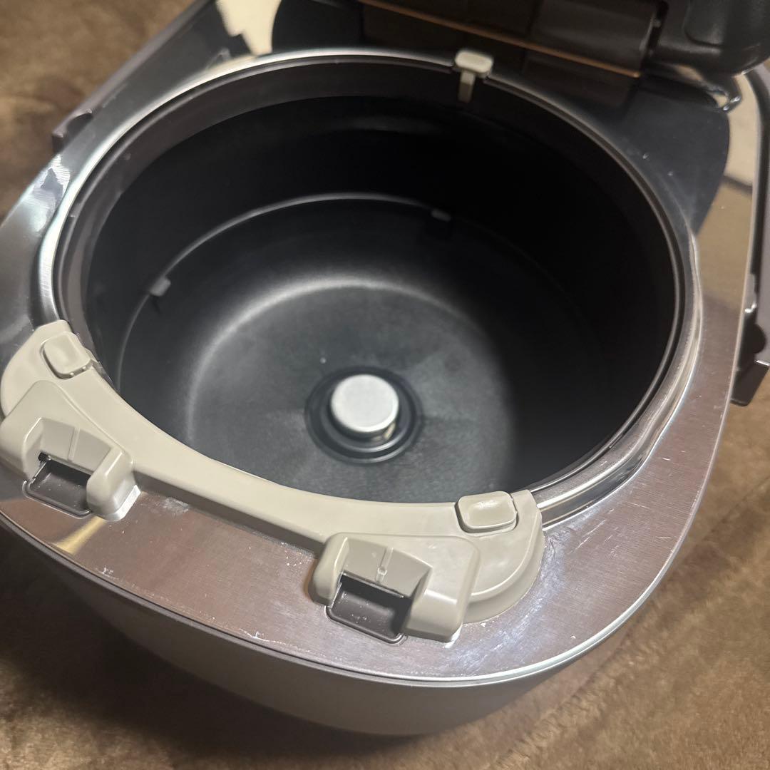 値下げ2024年製 Panasonic SR-M10A炊飯器