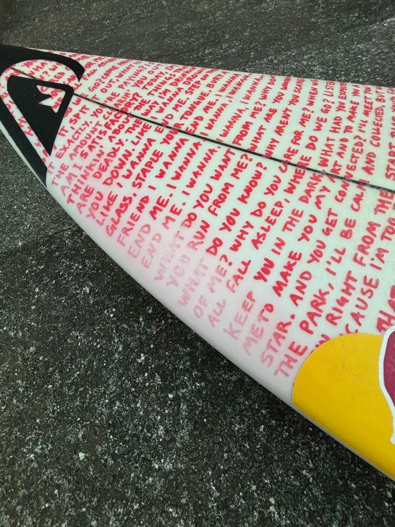 カノア五十嵐　本人直筆ペイント&使用　シャープアイサーフボード