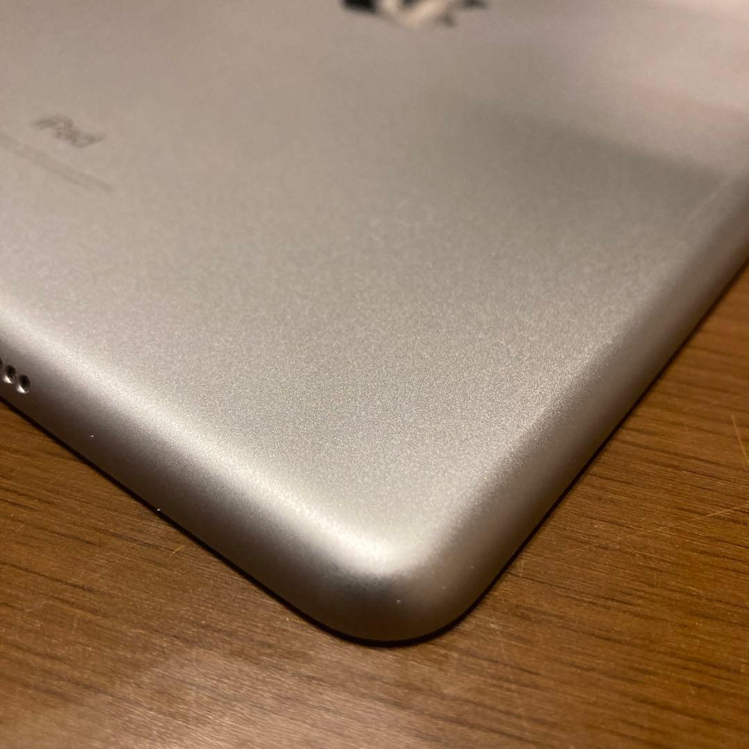 APPLE iPad WI-FI 32GB 6世代 2018