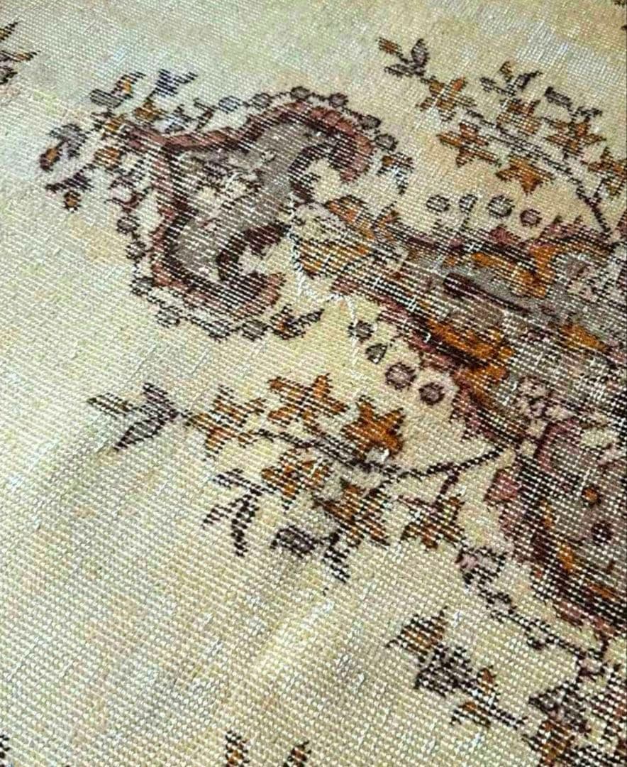 トルコヴィンテージラグ　122×209　メダリオン　ベージュブラウン×グレー