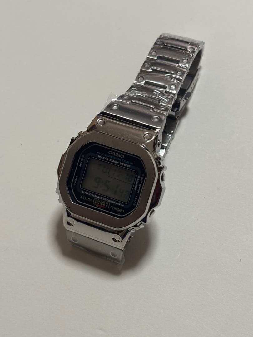 G-SHOCK DW-5600E メタルカスタム