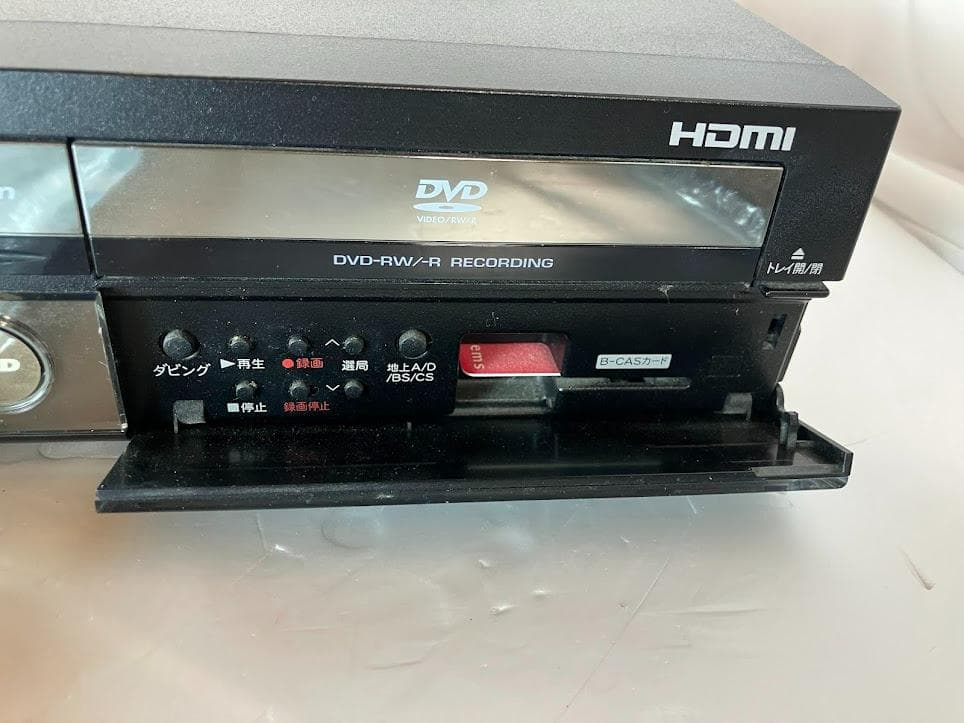 美品　SHARP AQUOS ビデオ一体型DVDレコーダー DV-ACV52