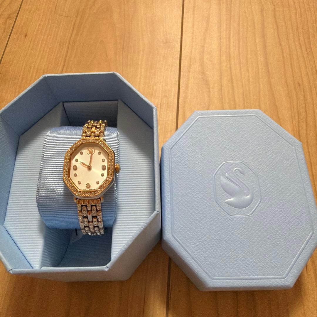 【最終値下】渡辺翔太さん着用時計　スワロフスキー腕時計